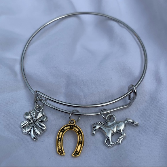 Brand New! Handmade! Adjustable Charm Bangle Bracelet! - Picture 2 of 4